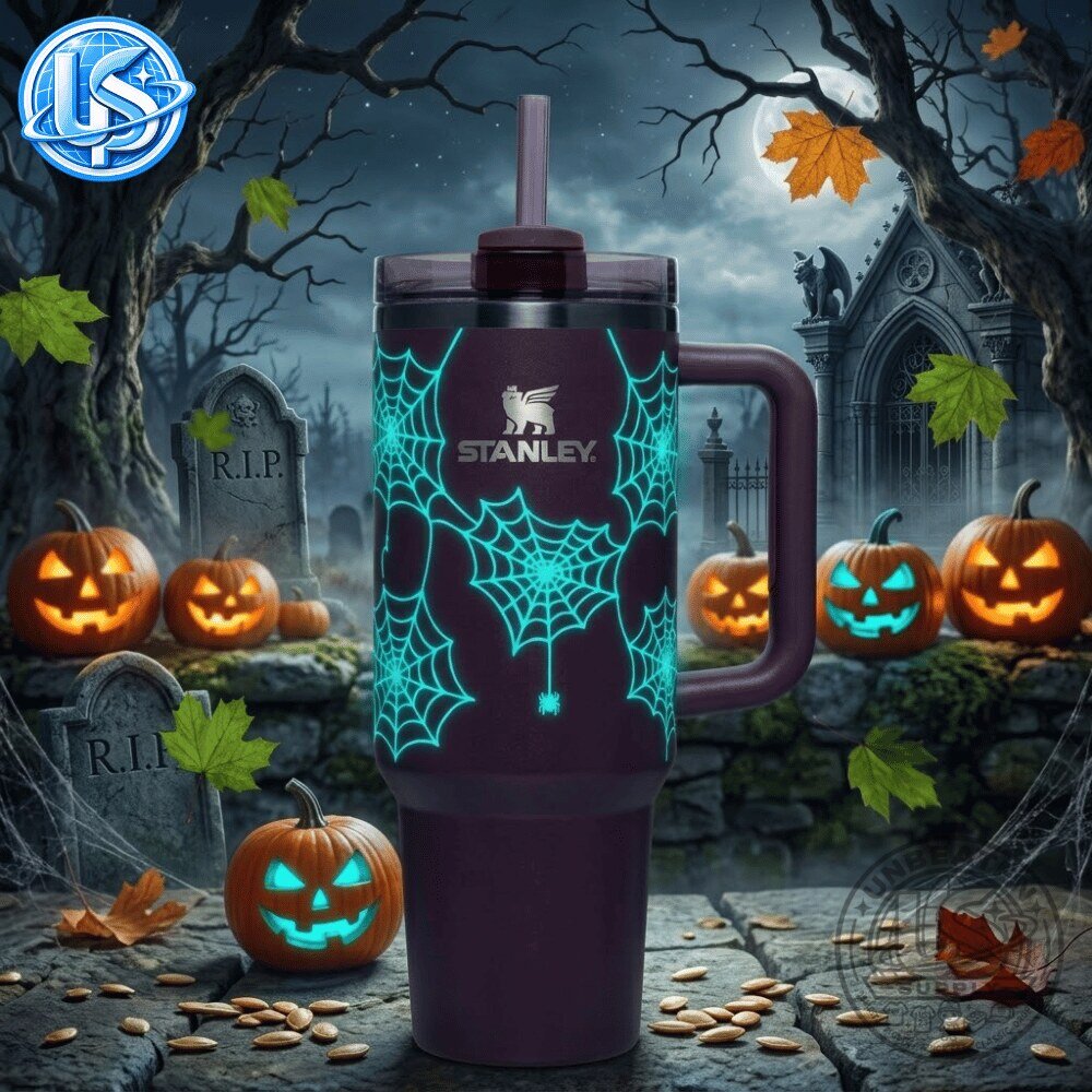 Halloween Glow-in-the-Dark x Stanley Spiderweb Tumbler Special Edition Stanley Spiderweb Tumbler - Glow-in-the-Dark Halloween Edition – image 6 of 7