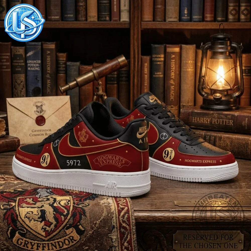 Nike Air Force 1 Low x Harry Potter Hogwarts Express 9 3/4 Sneaker 11 Nike Air Force 1 Low x Harry Potter Hogwarts Express 9 3/4 Sneaker
